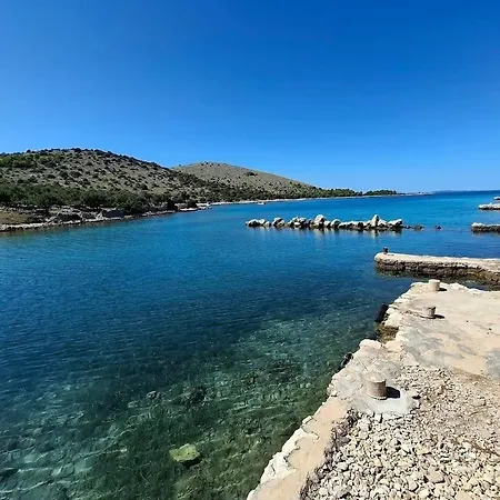 Secluded Fisherman's Cove Bizikovica, Kornati - 25469
